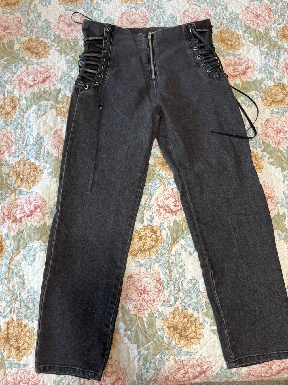 NWOT High-Waist Black Lace-Up Women's Jeans